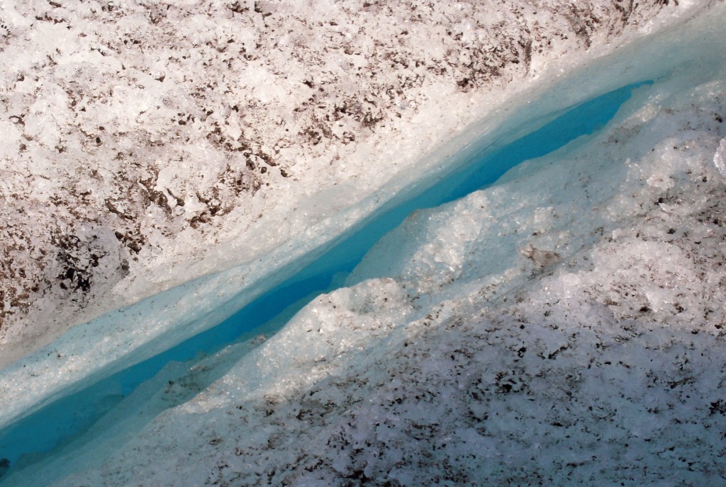 Glacier_Crevice
